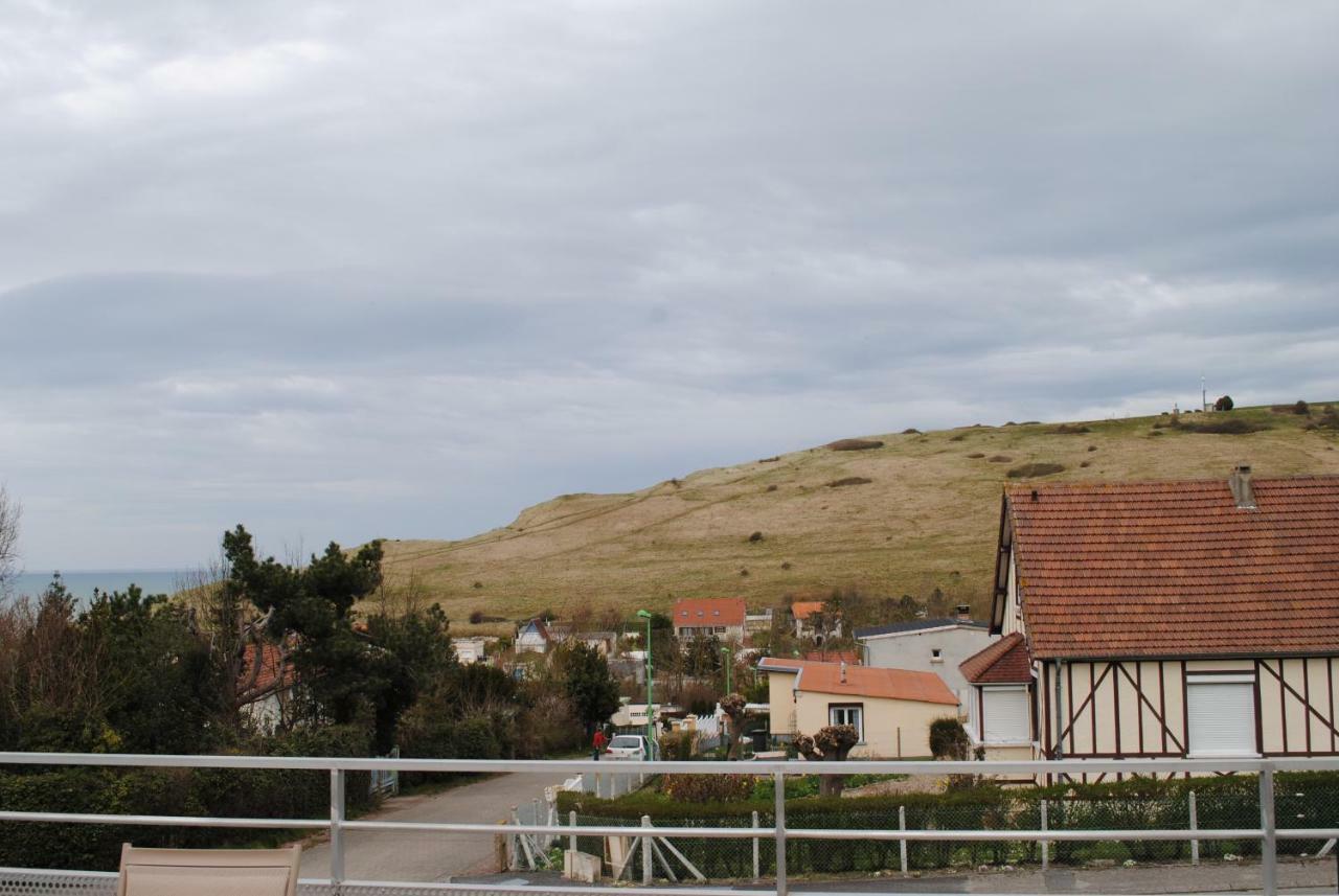 gîte la belle vue Saint-Martin-en-Campagne Extérieur photo